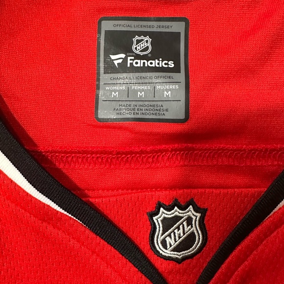 Chicago Blackhawks Authentic Fanatics Women Patrick Kane Jersey Retails $145 - Picture 10 of 13
